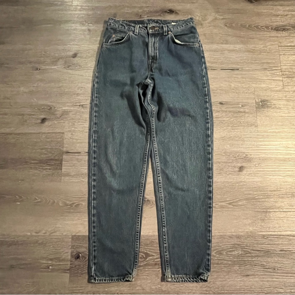 Vintage 90s Levi’s 962 More Relaxed Fit Tapered Leg Jeans Size 7 Orange Tab